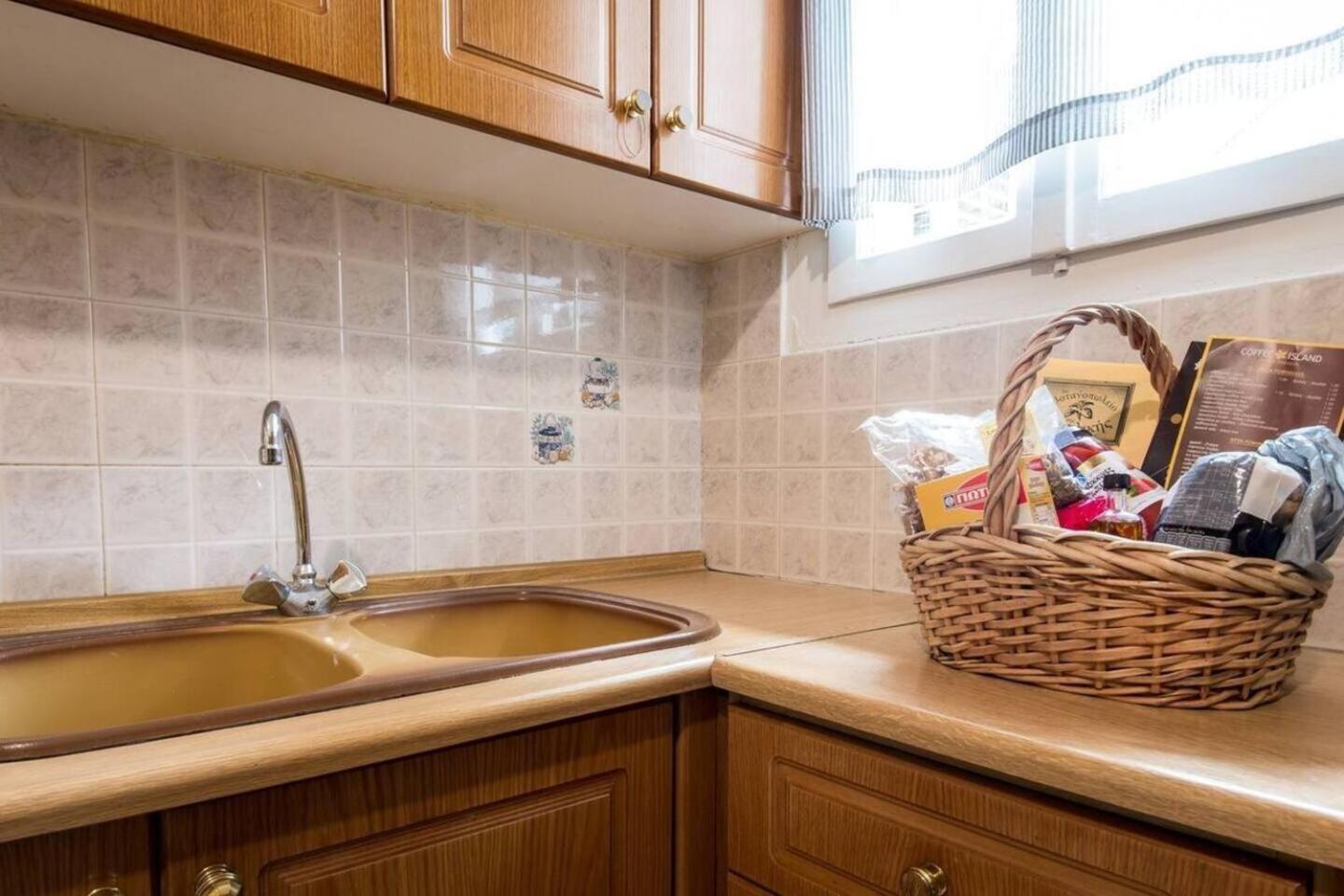 Appartamento Beautiful House In Chalandri Atene Esterno foto